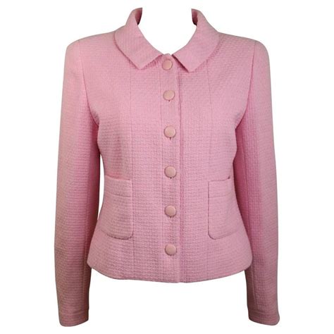 chanel 00a red boucle with pink thread|Chanel Tweed Boucle Jacket .